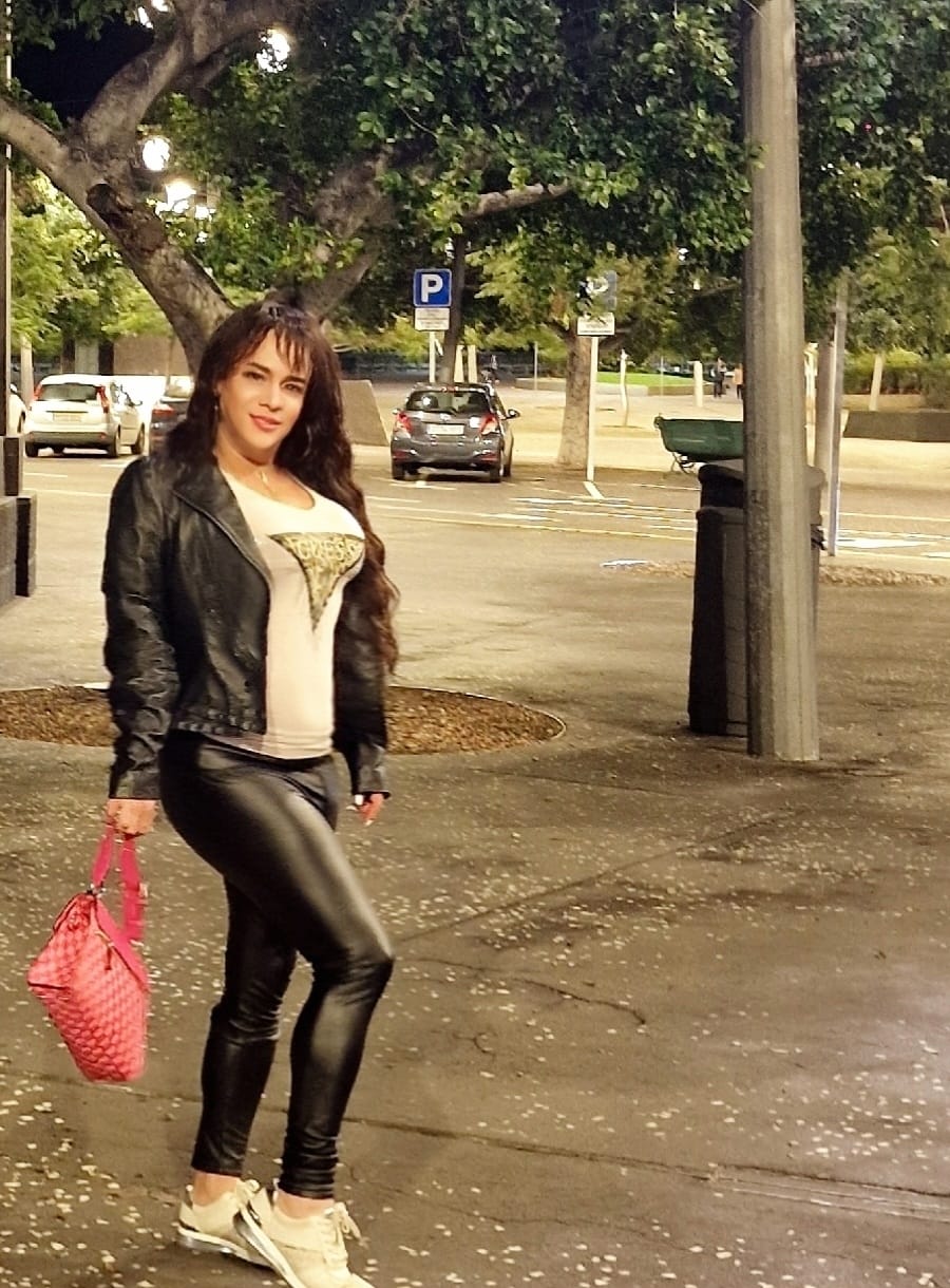 613159306 | SAMANTHA | Transexual