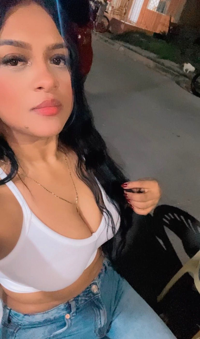 611310598 | DAYANA | Chica