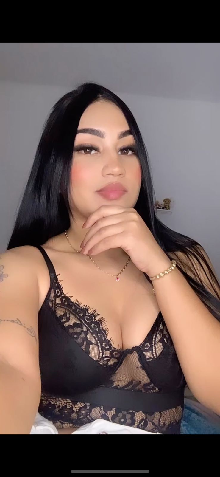 611329806 | ISABELL | Chica