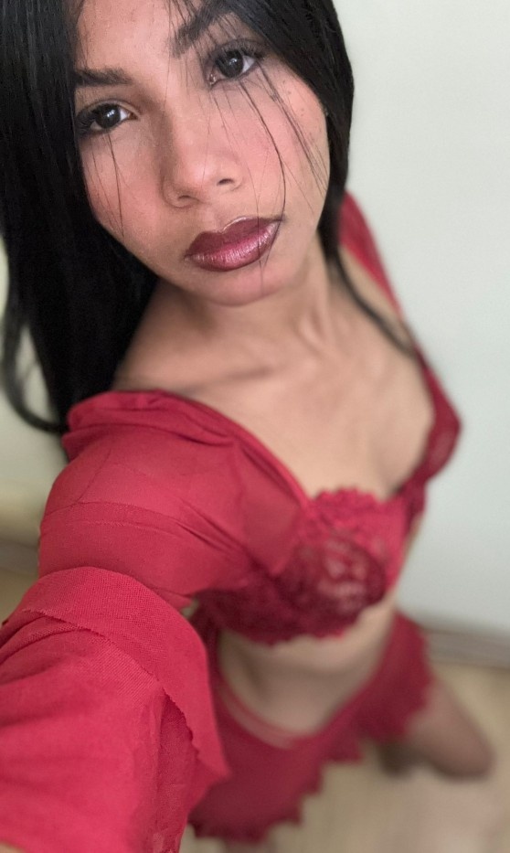 633394569 | ANDREA | Chica