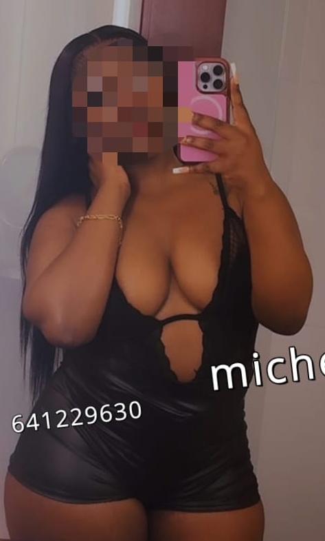 641229630 | MICHELL | Chica