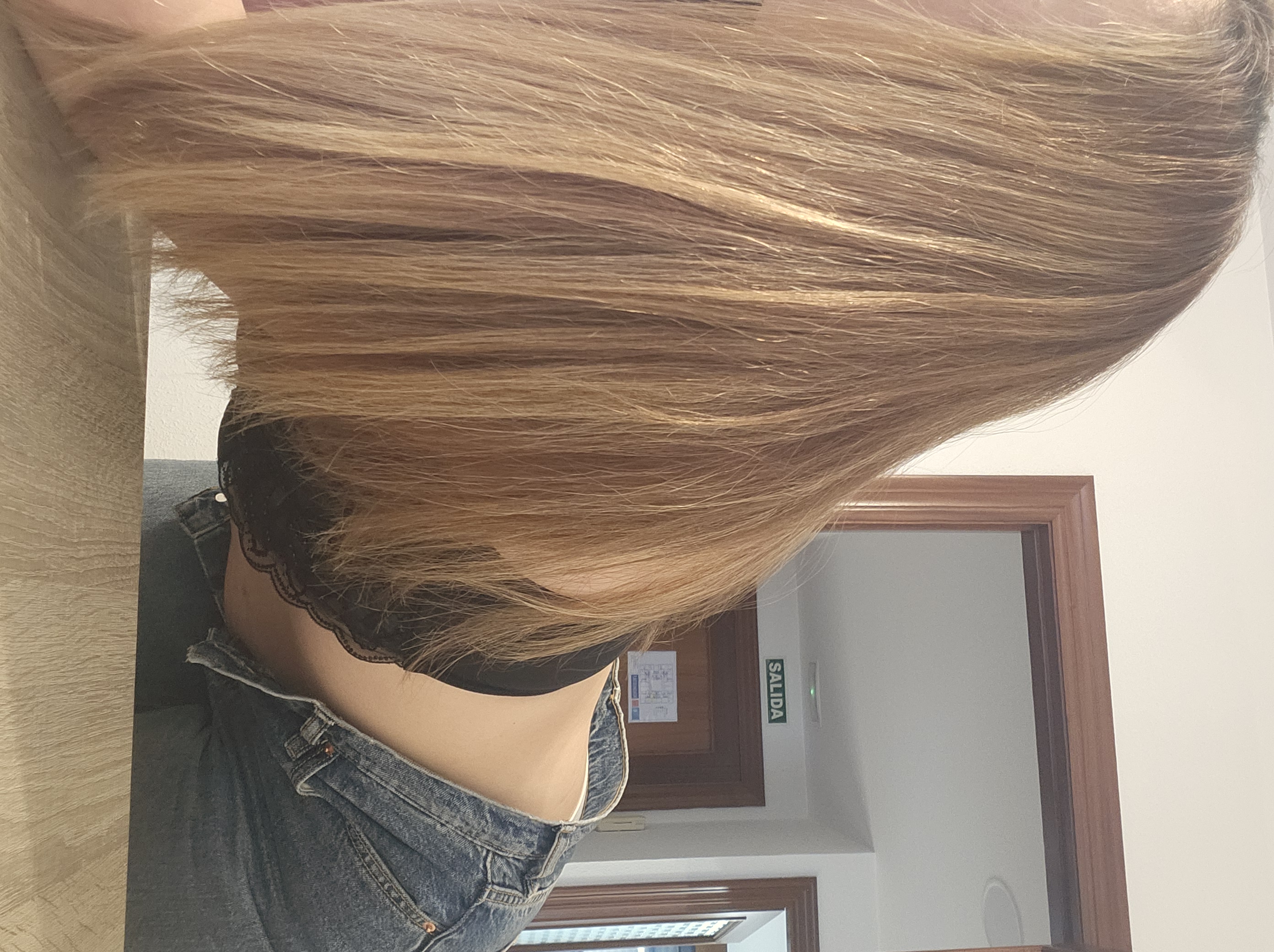 660770807 | PAMELA | Chica