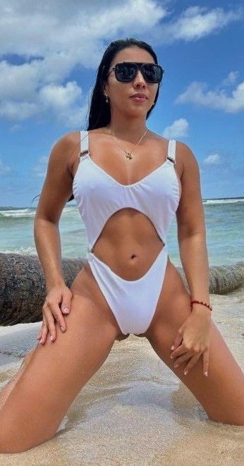 611264605 | LAURA | Puta