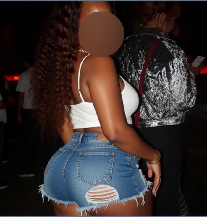 631349228 | ESMERALDA | Chica