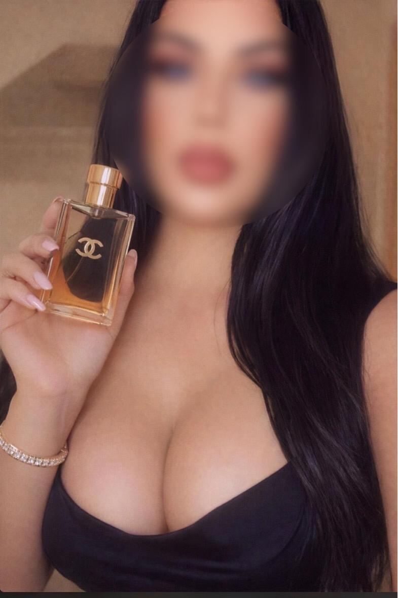 634102558 | AZIZA | Chica