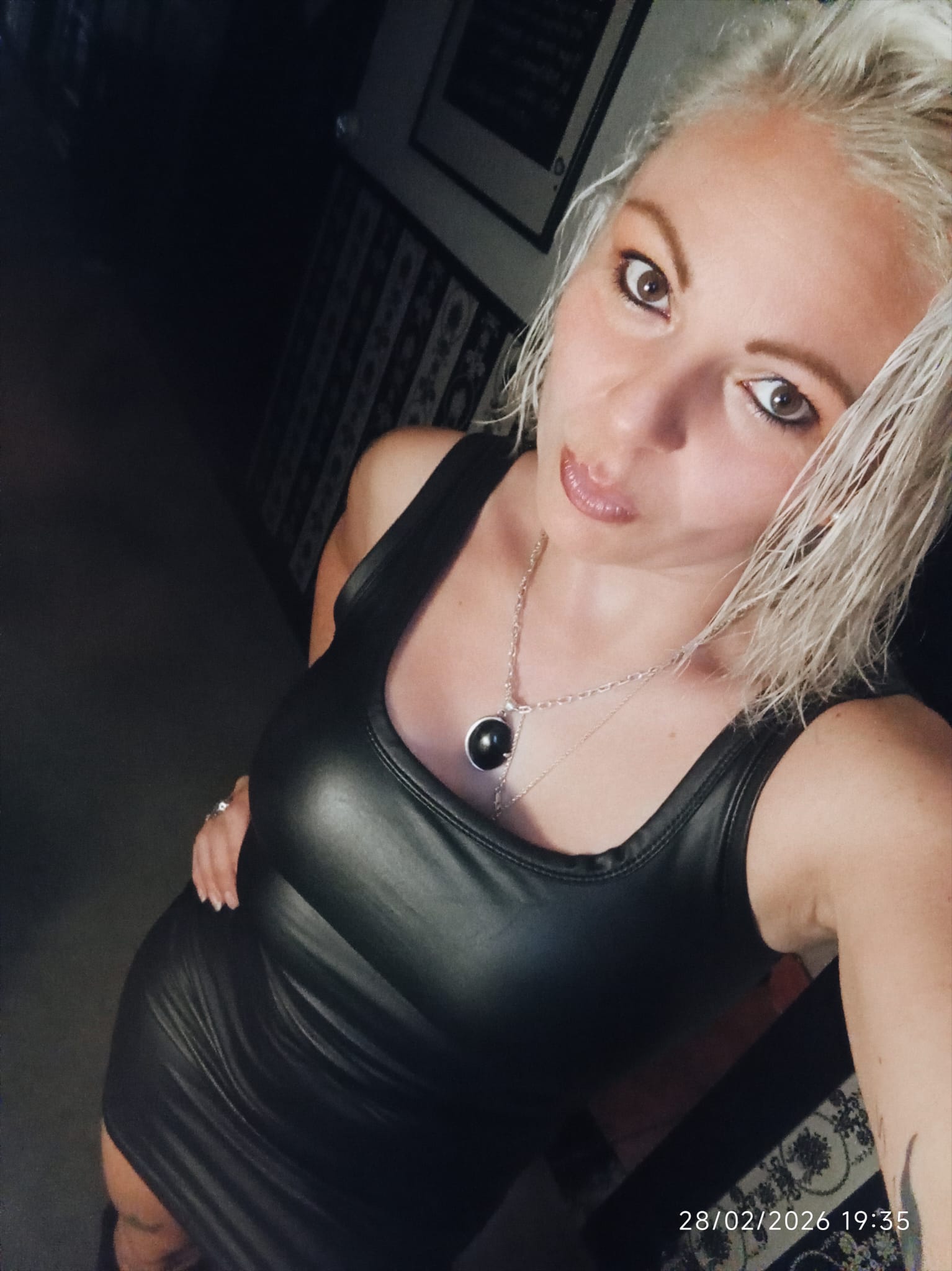 692826809 | AMBAR/ARGENTINA | Chica