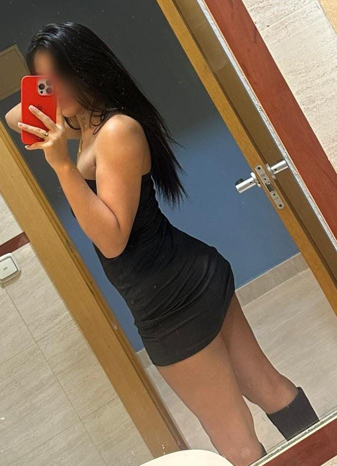 614877654 | YESSY | Chica