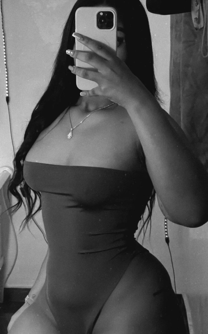 641148033 | LAURA | Chica