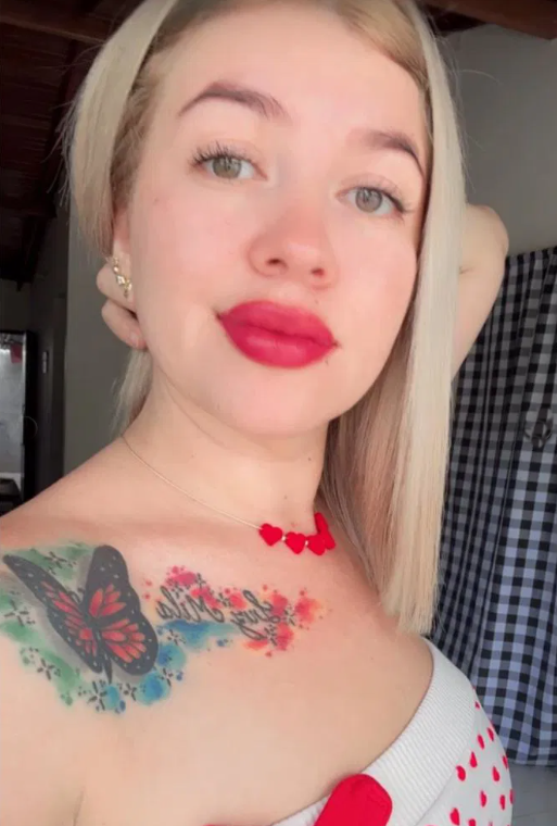 603357206 | LUCIA | Chica