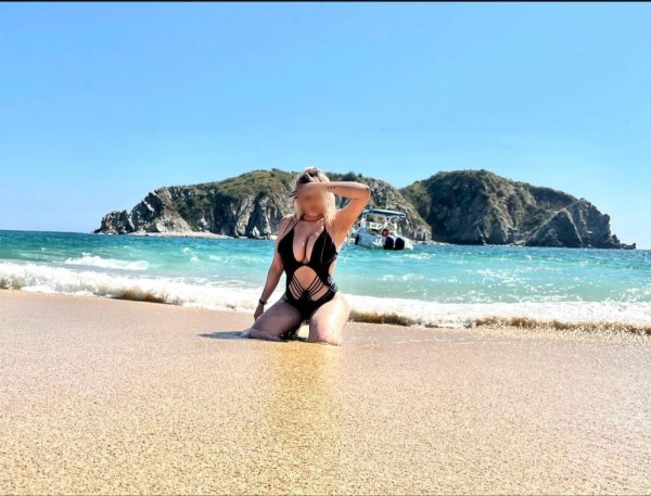 632744032 | PAMELA | Chica