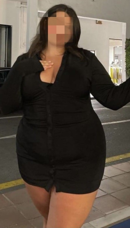 687519392 | NICOLE | Chica