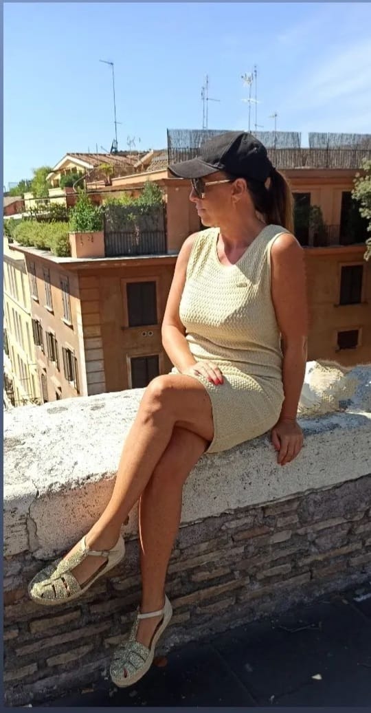 613882978 | ANGELA | Chica