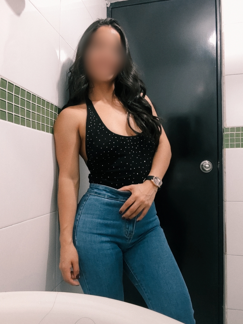 685584558 | VALENTINA | Chica