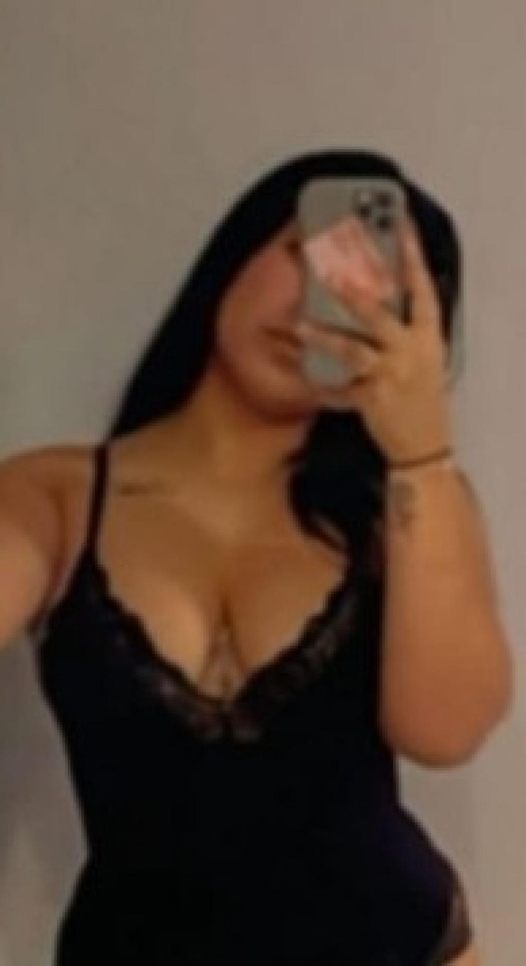 Puta en Oviedo - 622953135