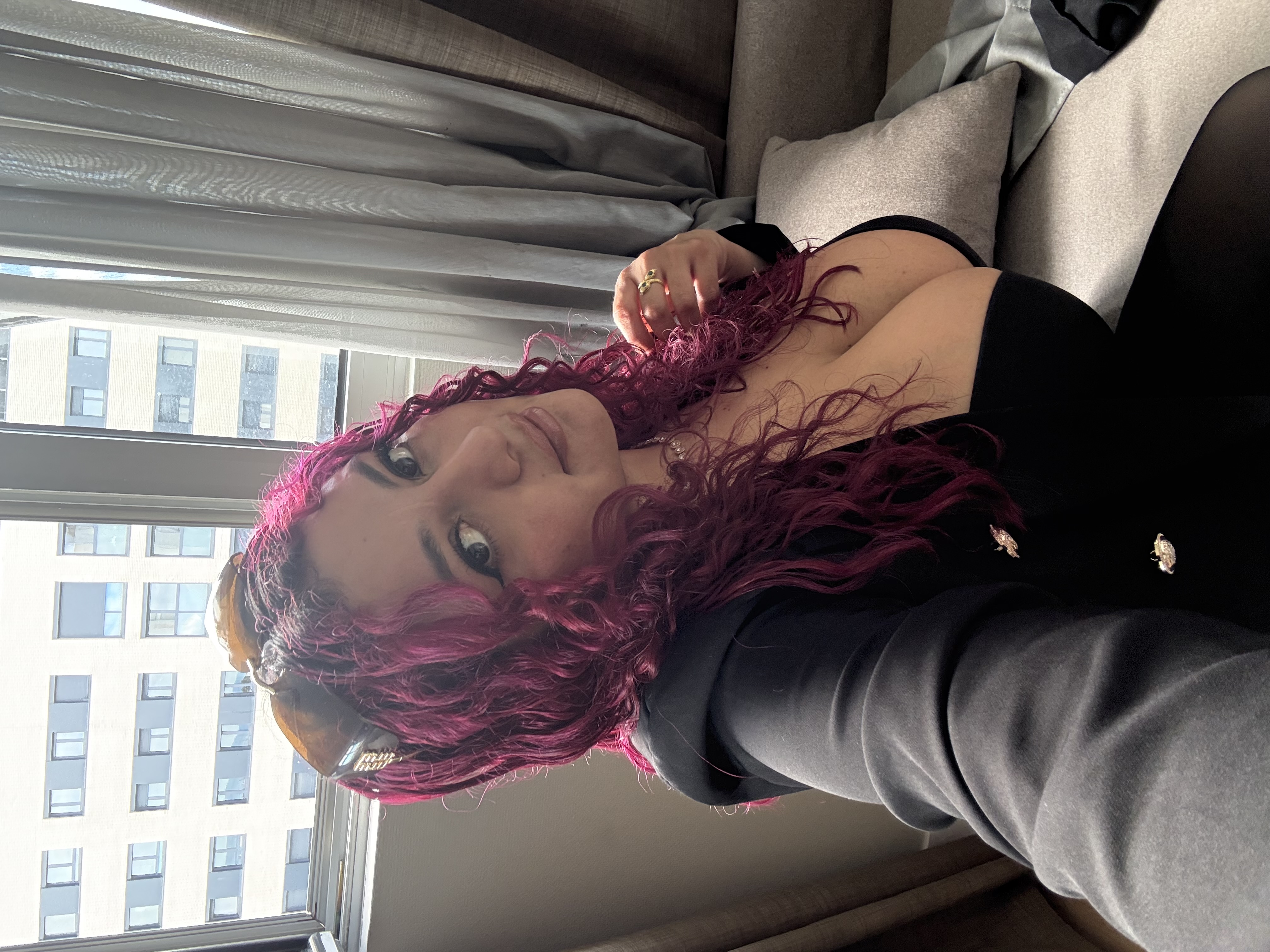 604945932 | DANIELA | Chica