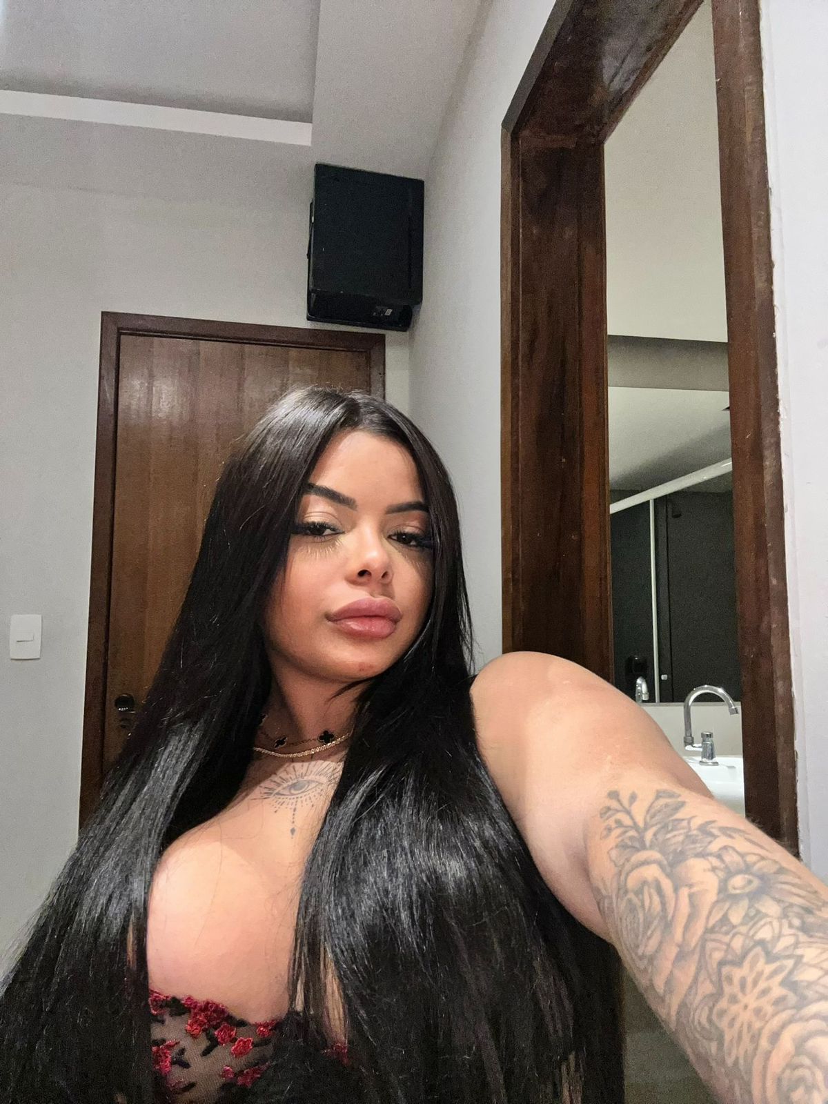 602734675 | ISABELA | Chica