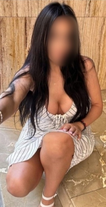 603942770 | ALEXIA | Chica