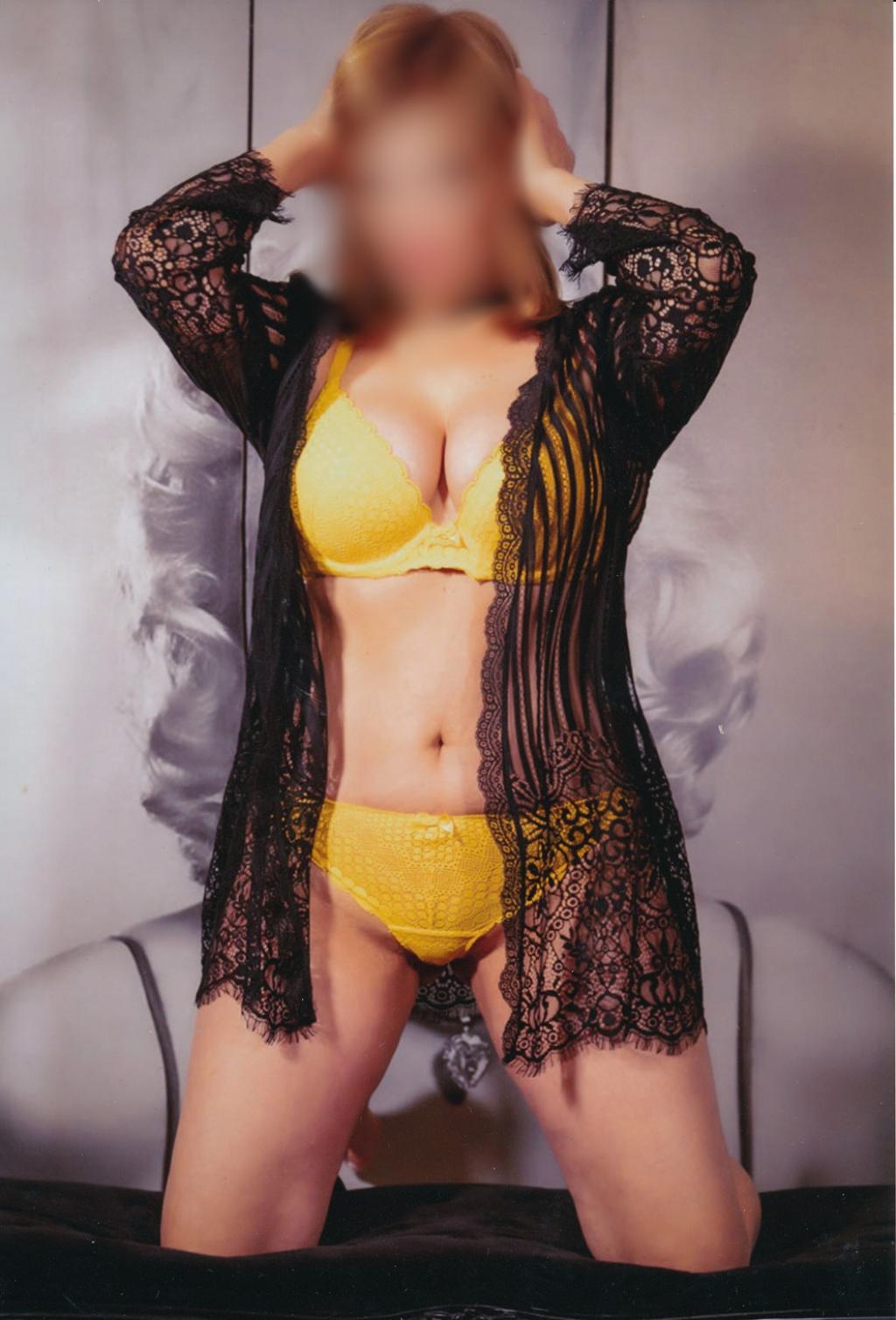Escort en Irún - 641492051