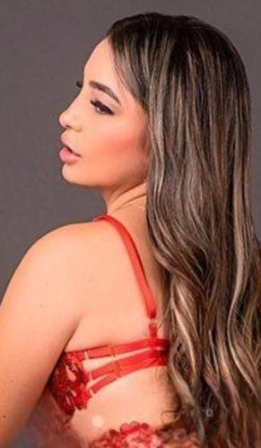 613670252 | CAMILA | Chica