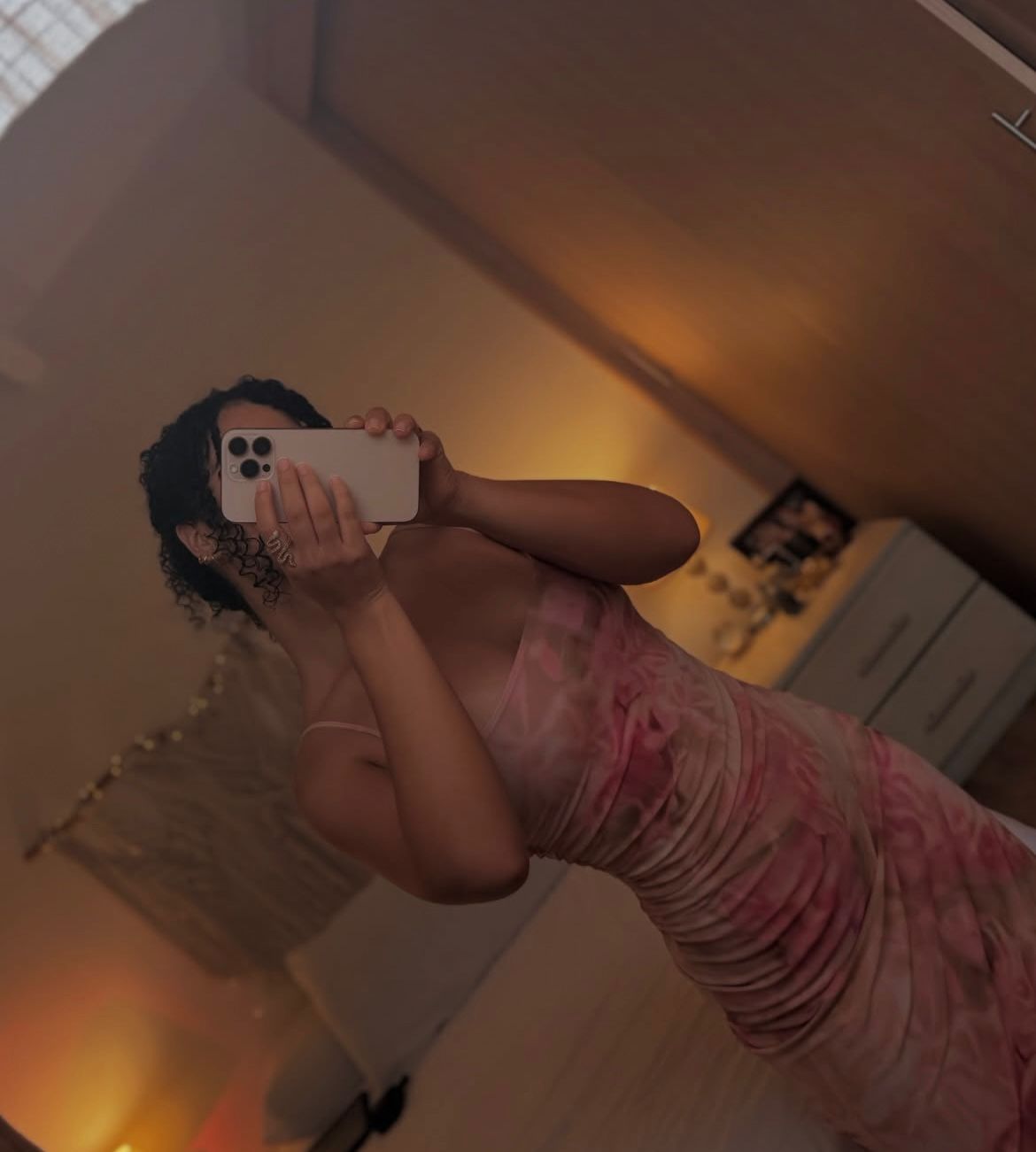 643012549 | WENDY | Chica