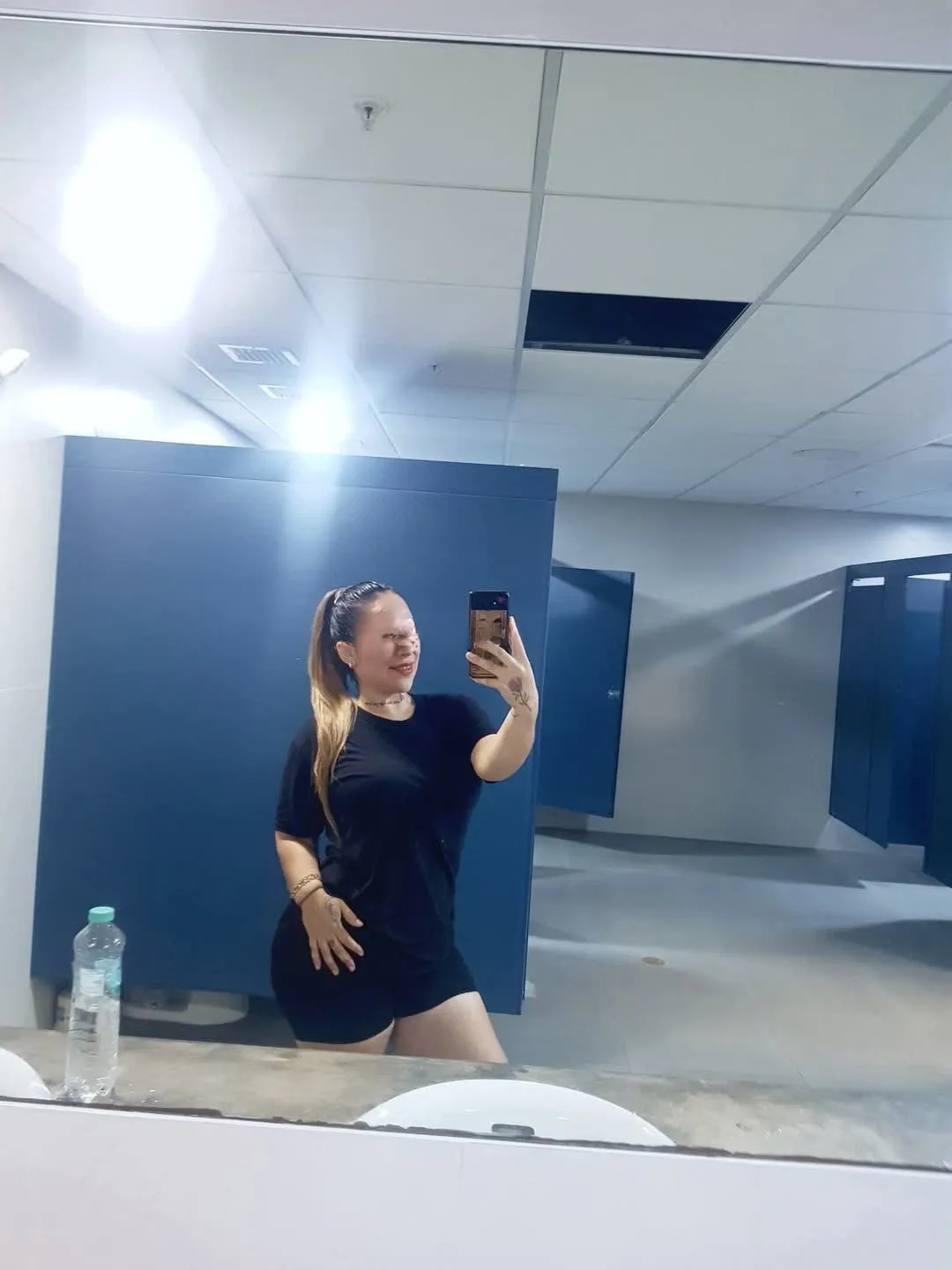 672587870 | VALENTINA | Chica