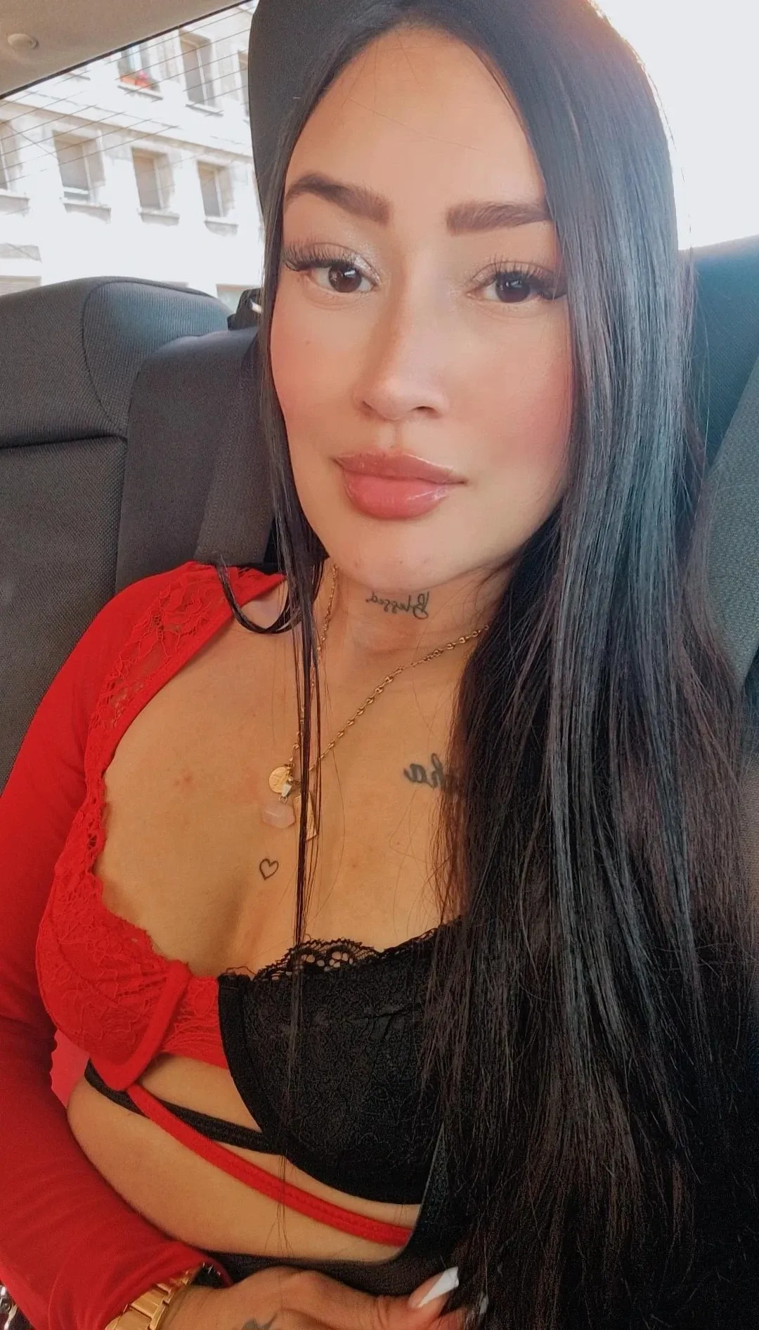 613506245 | VALENTINA | Chica