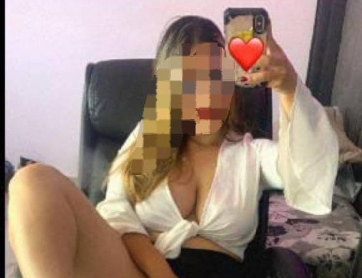 611307131 | RUBY | Chica