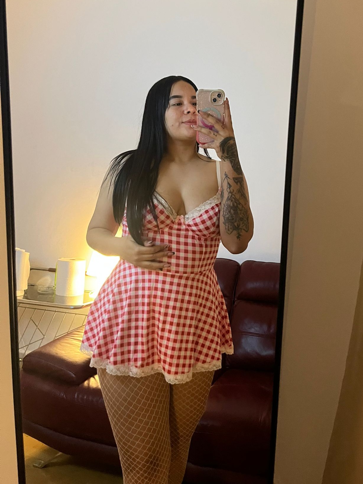 698375652 | ISABEL | Chica