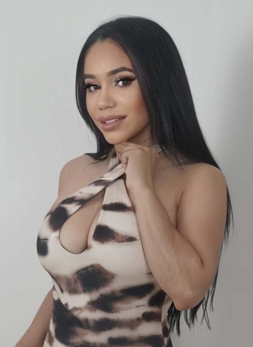 689462372 | CAMILA | Escort