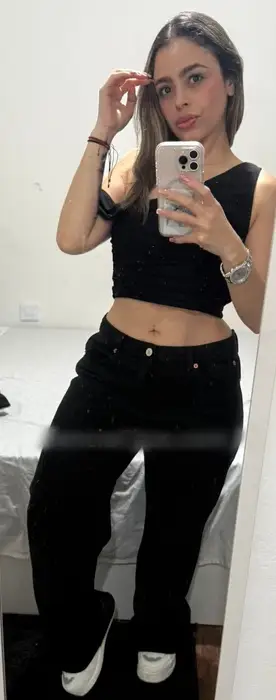 613298276 | MIA | Chica