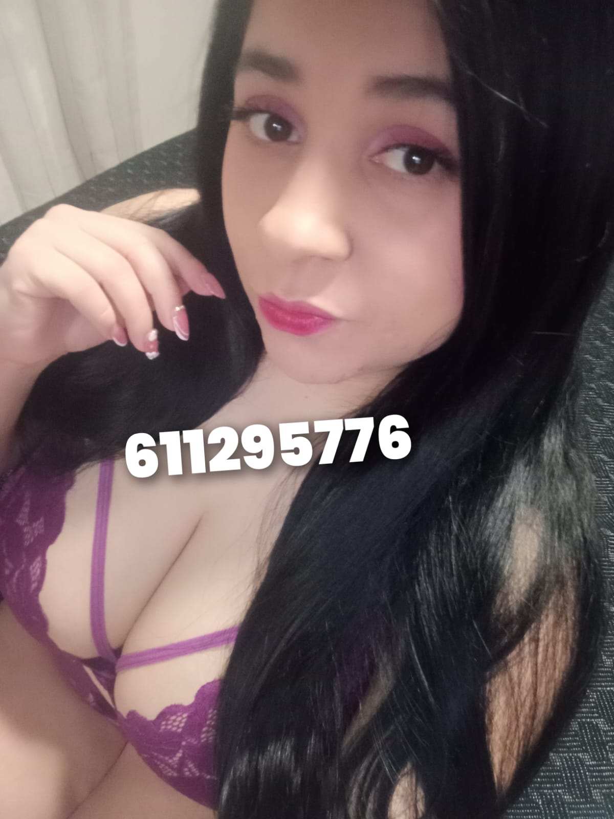 611295776 | SARA | Chica