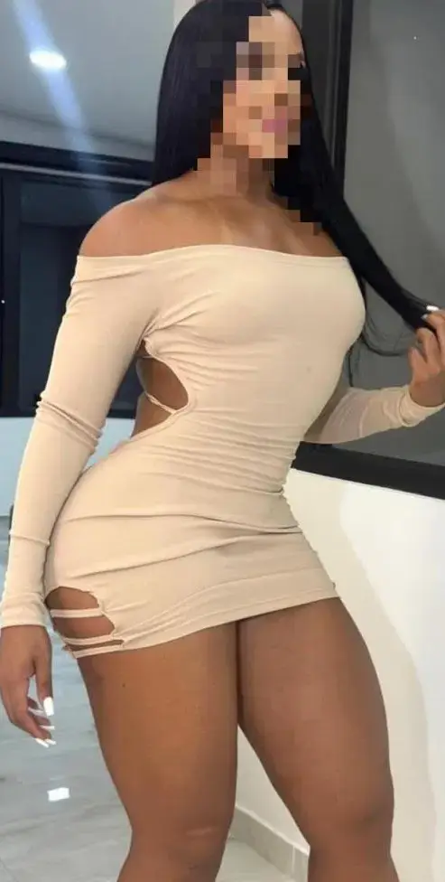 631936831 | CAROL | Chica