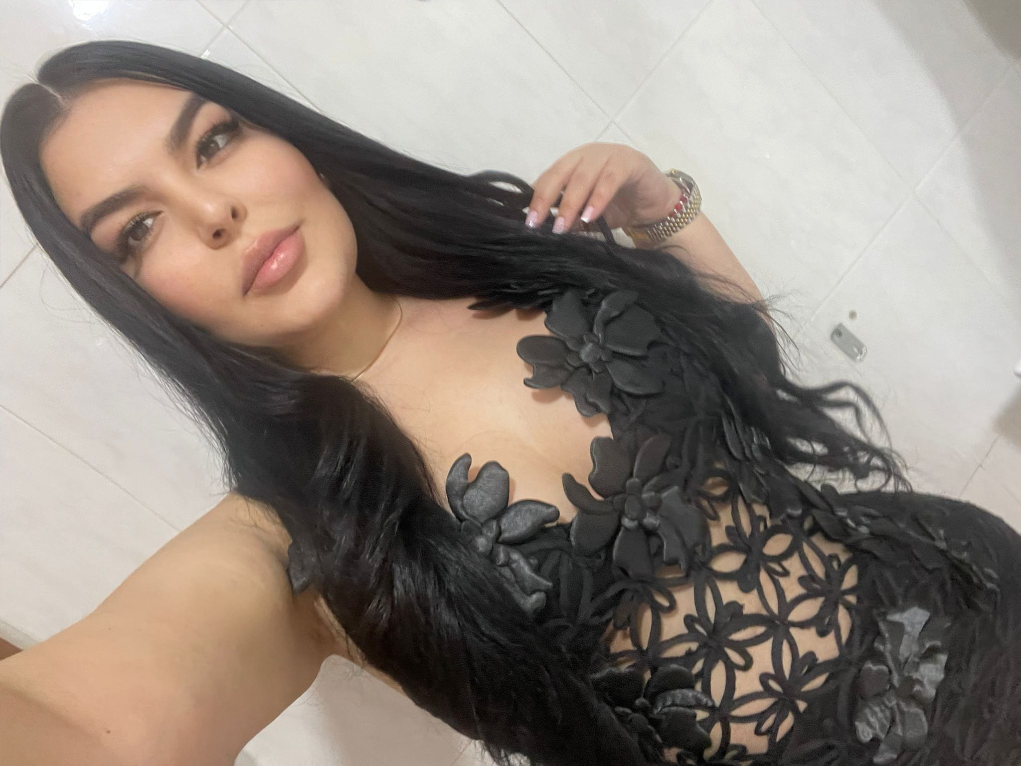 611362749 | STEFA | Chica