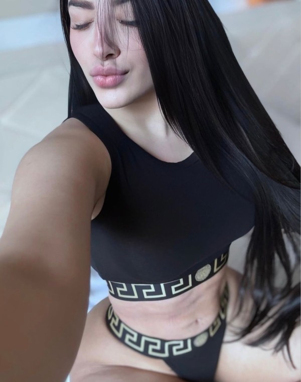 602861963 | MISHELL | Chica