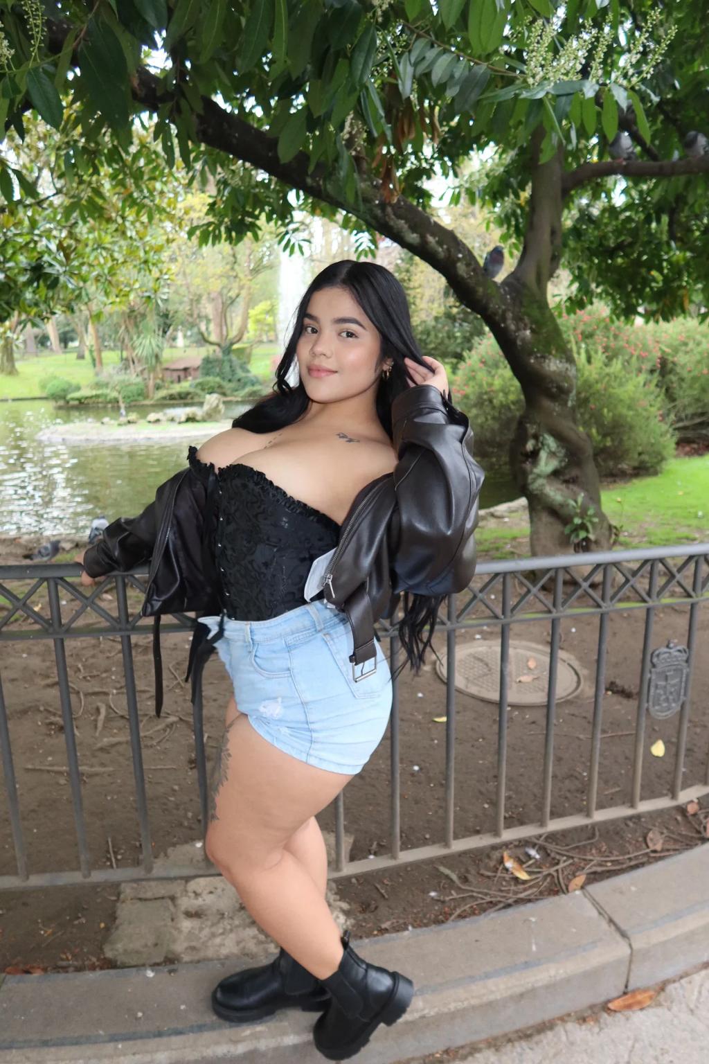 Puta en Oviedo - 654755297