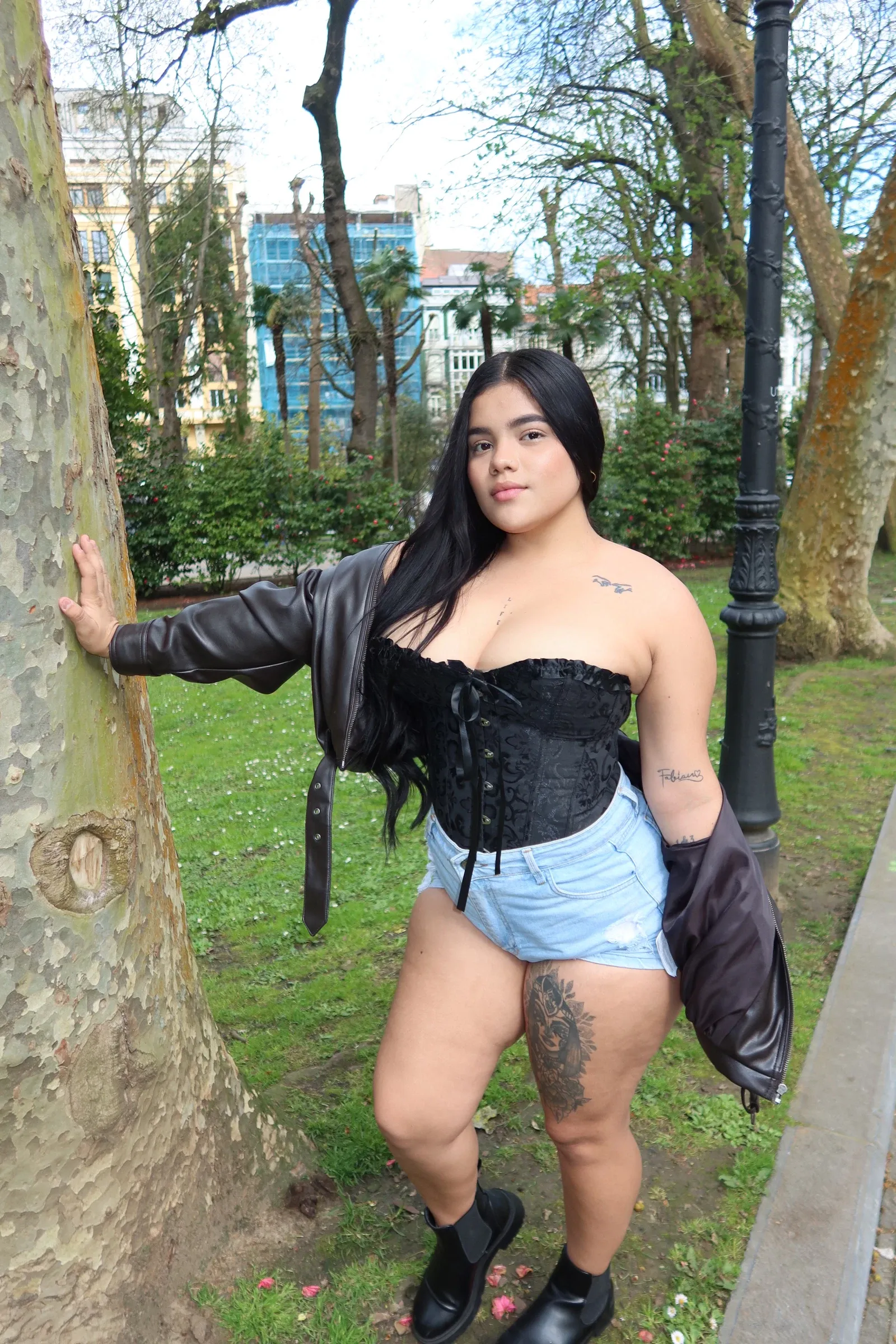 654755297 | ANDREA | Chica