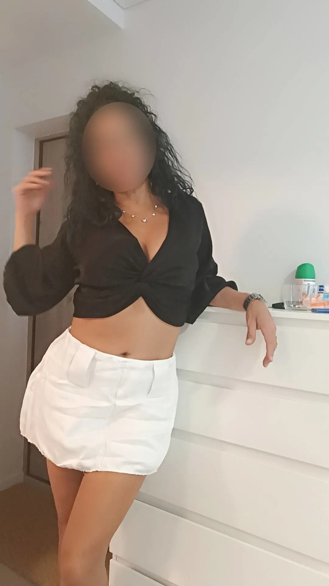 652636836 | RENATA | Chica