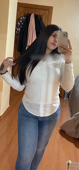 603281879 | PAMELA | Chica