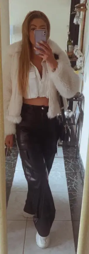 604127370 | CAMILA | Chica