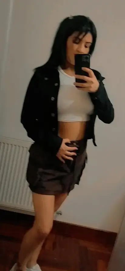 641640589 | LUANA | Chica