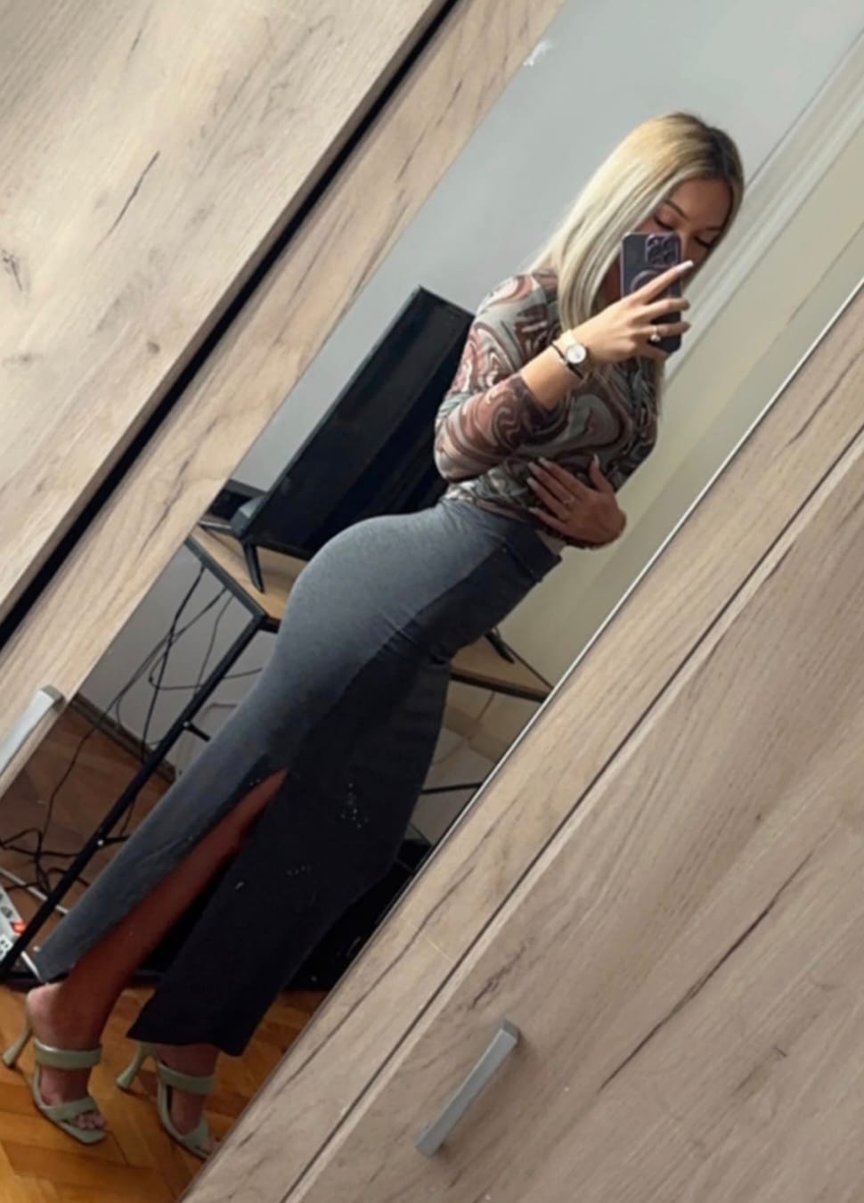 634380786 | MARIA | Chica