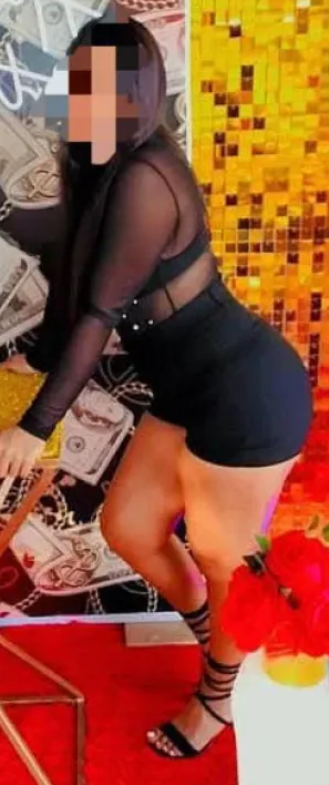 666430950 | SOFIA | Chica