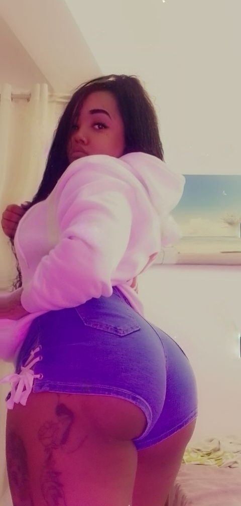 613611299 | LADY | Chica