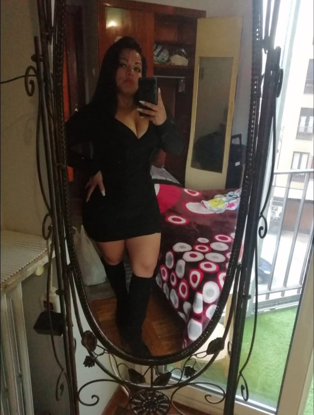 642679098 | CRISTAL | Chica