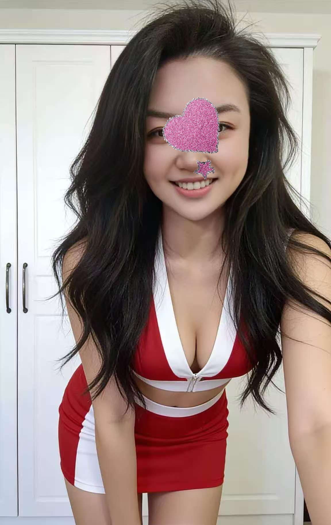 656517612 | ANNA | Chica