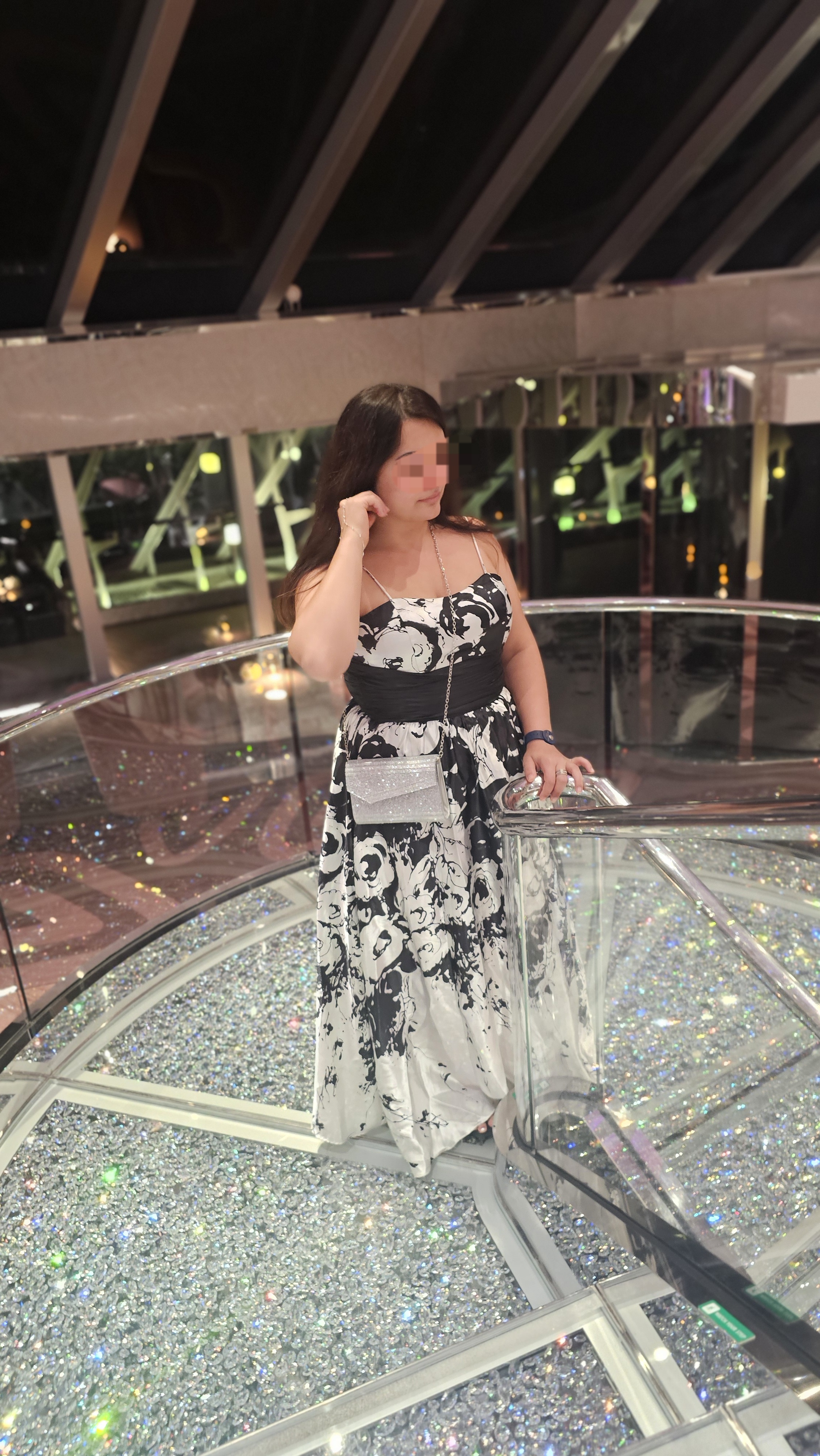 632990333 | JUDITH FONTINE | Chica