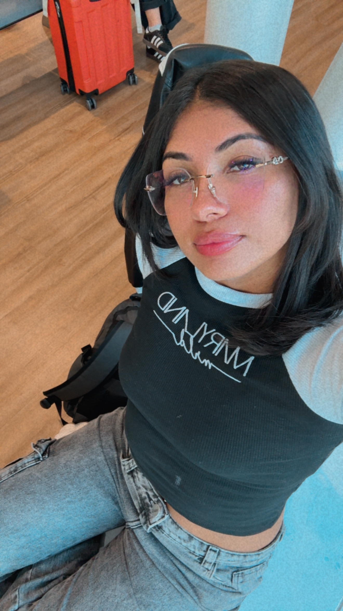 641632381 | MIKAELA | Chica