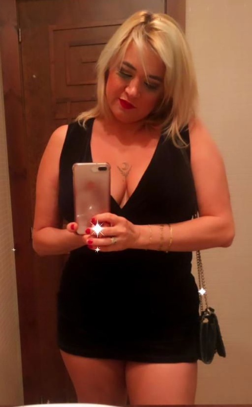 692895419 | SINDY | Chica