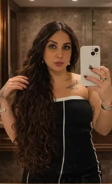 641375402 | JASMINE | Chica