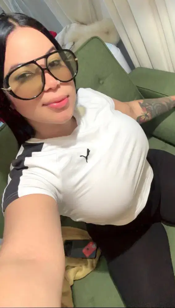 611333855 | VALENTINA | Chica